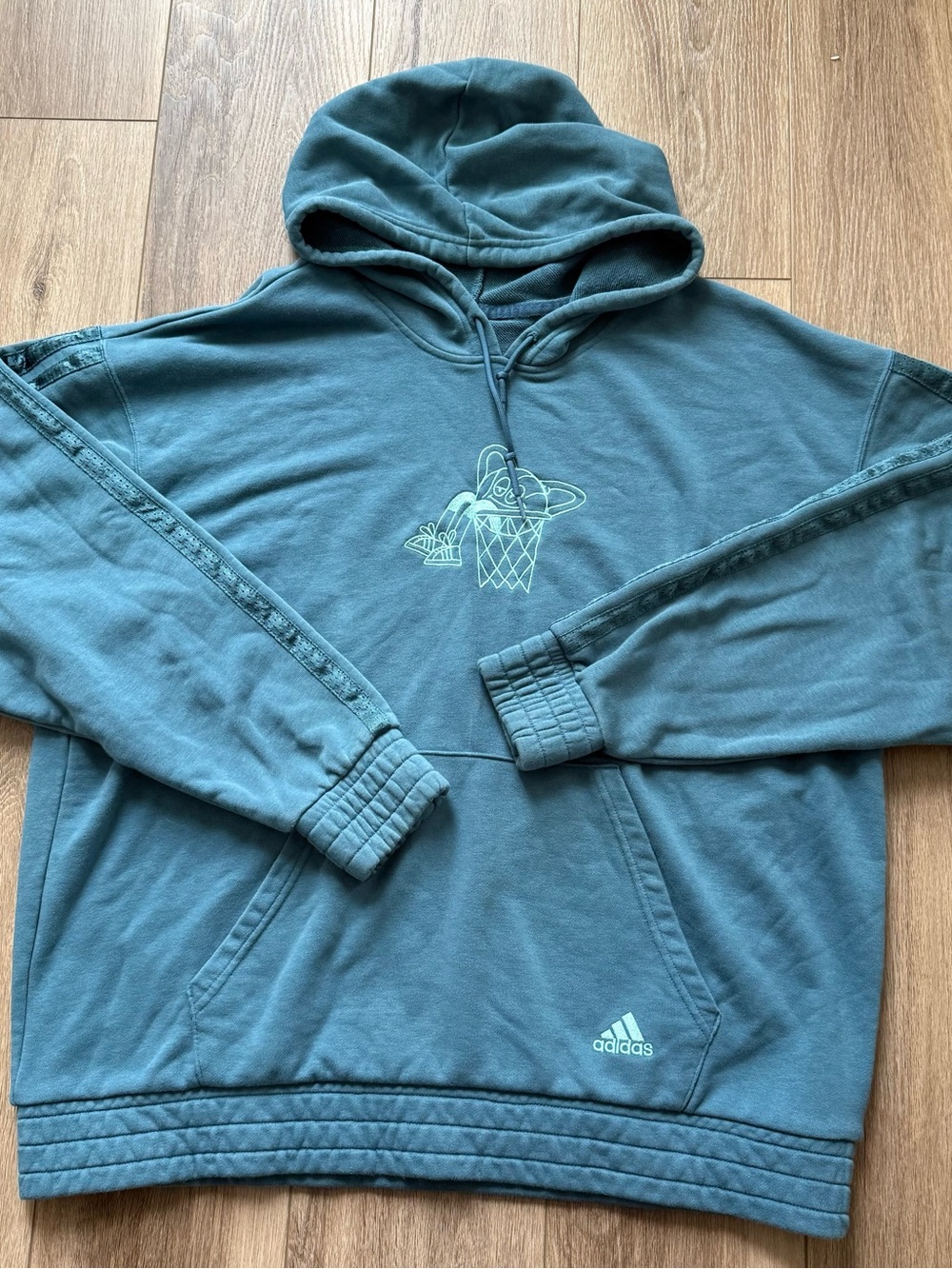 Adidas Teal Graphic Hoodie - Basketball Net embroidered Logo size XL